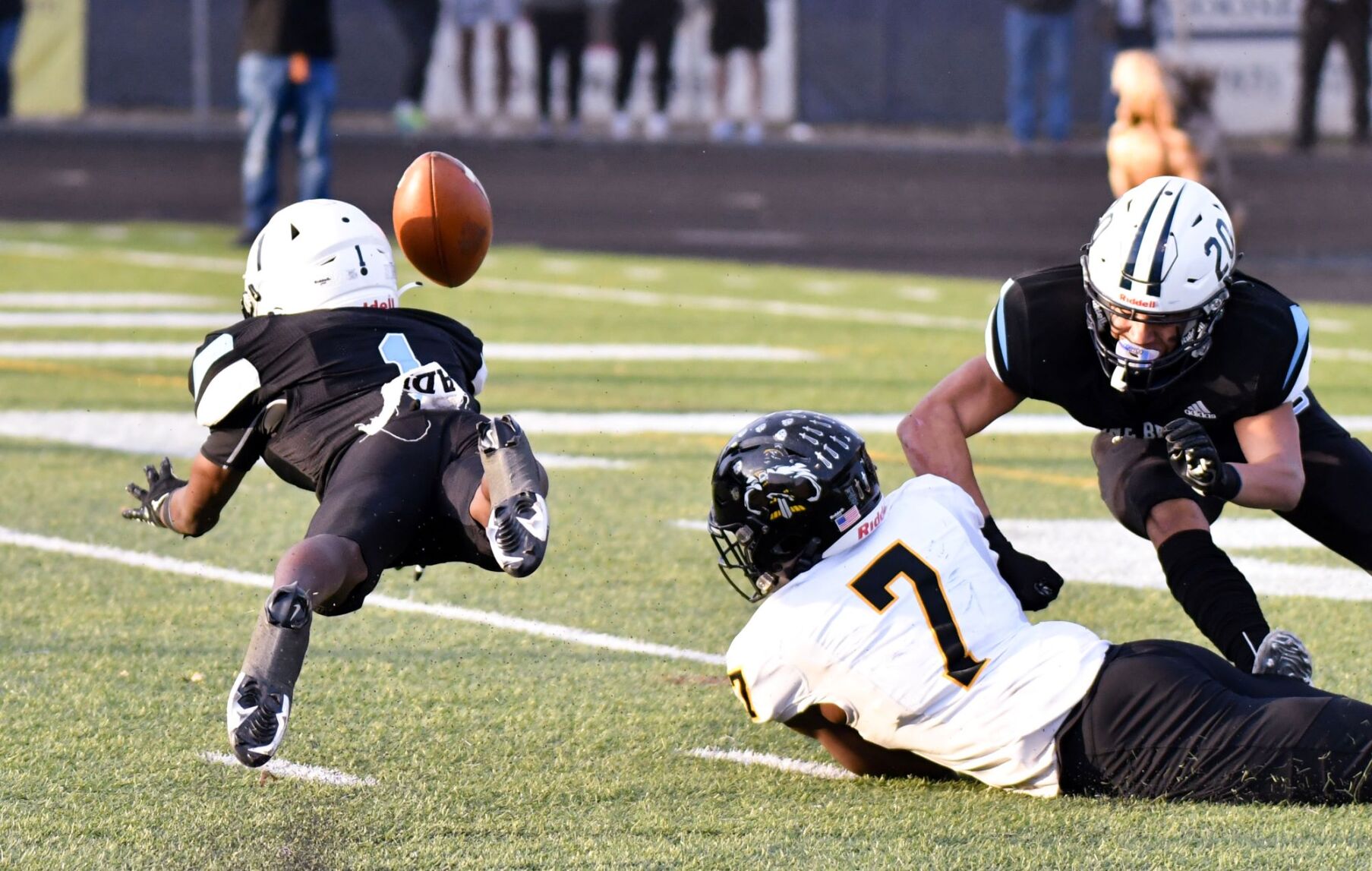 SB vs HS football semis_14.jpg